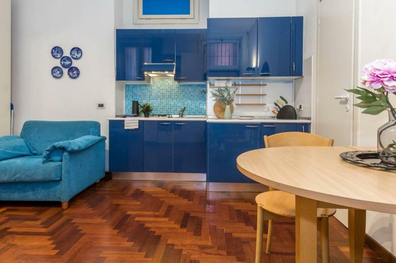 Altido Colorful Studio For 2 Close To Sforzesco Castle Milan Bagian luar foto